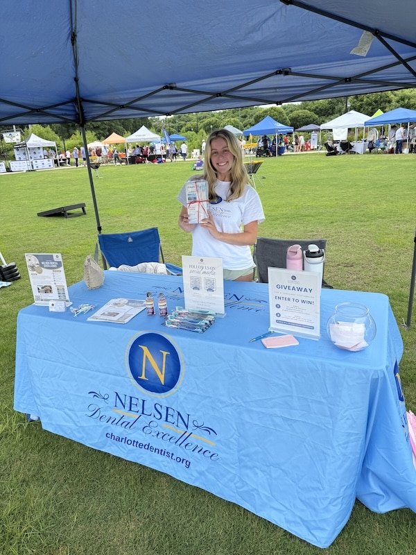 Charlotte Dentist Nelsen Dental Excellence Attends Steps for Shelter Dogs Event in Charlotte